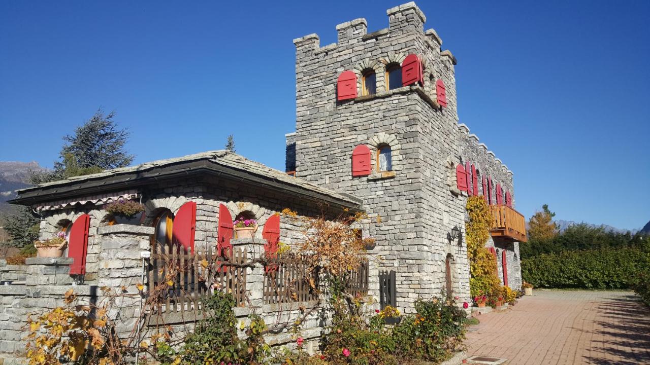 Bed and Breakfast Castel De Daval Sierre Exterior foto