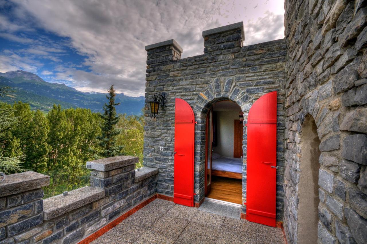 Bed and Breakfast Castel De Daval Sierre Exterior foto