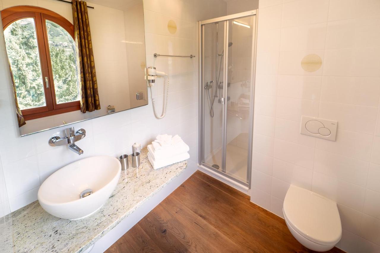 Bed and Breakfast Castel De Daval Sierre Exterior foto