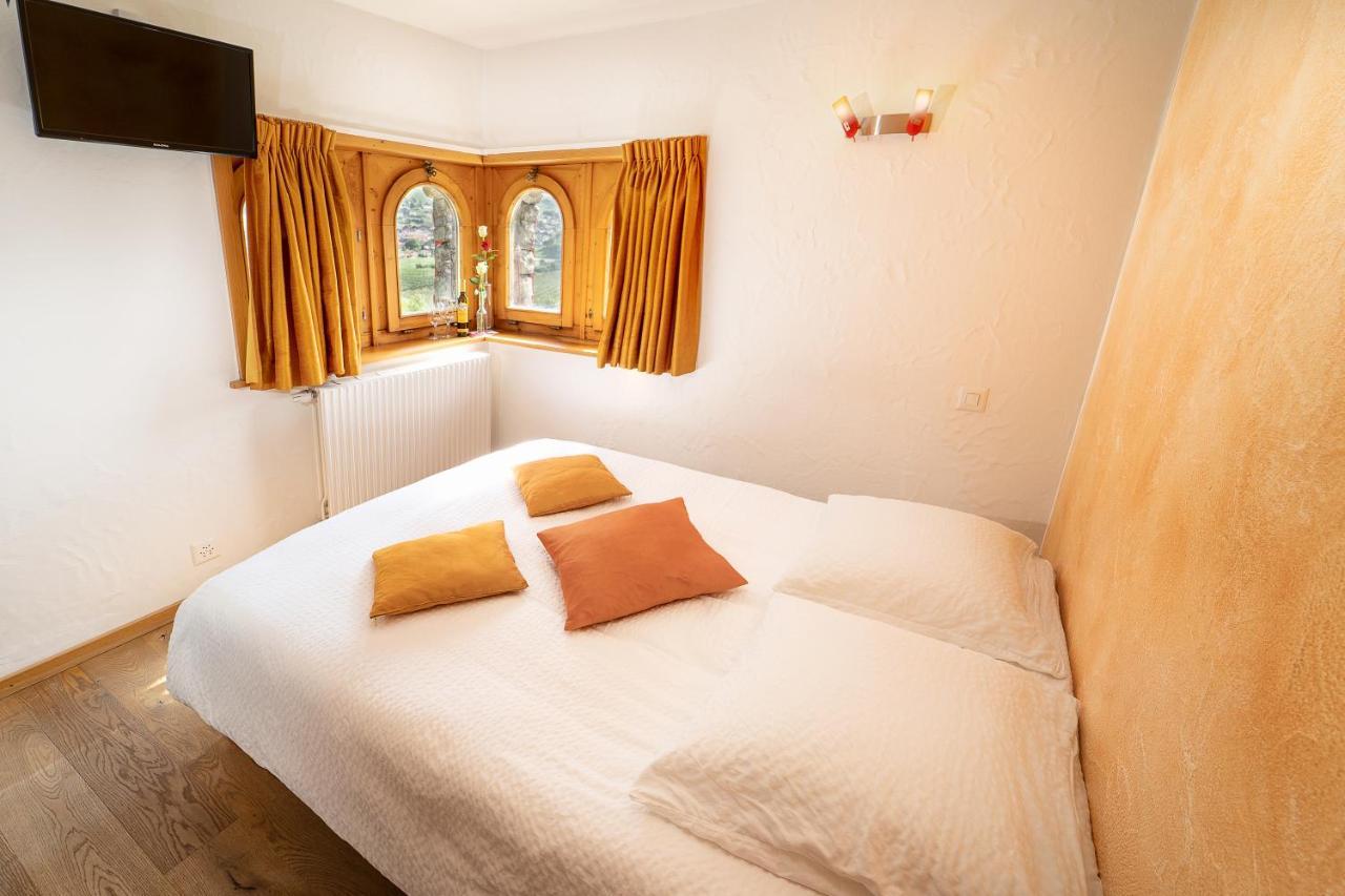 Bed and Breakfast Castel De Daval Sierre Exterior foto