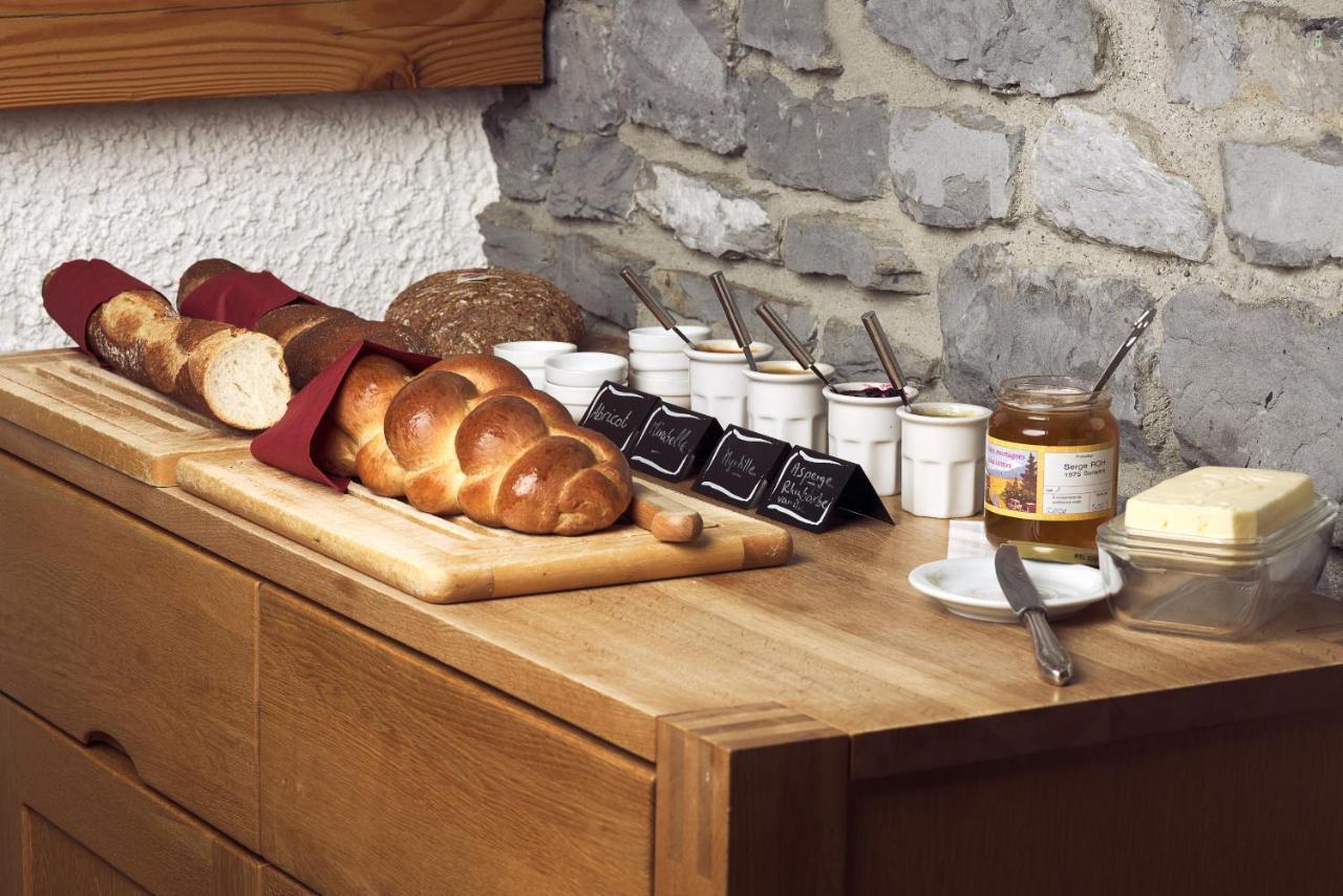Bed and Breakfast Castel De Daval Sierre Exterior foto