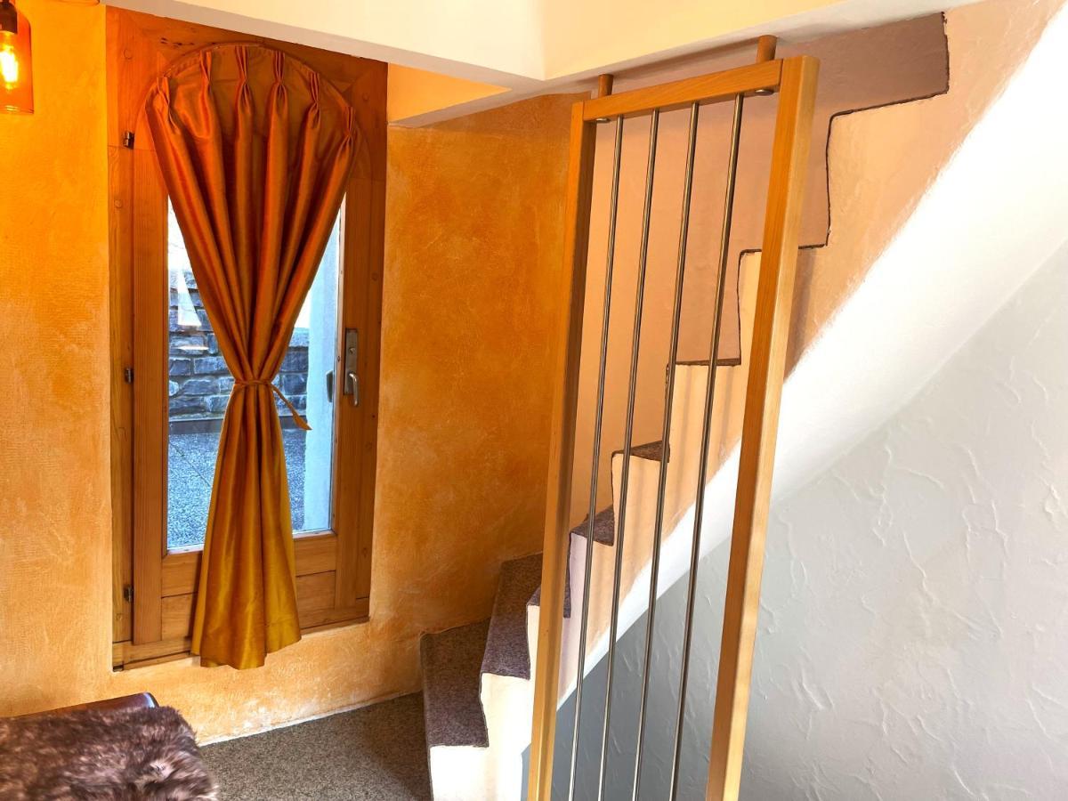 Bed and Breakfast Castel De Daval Sierre Exterior foto